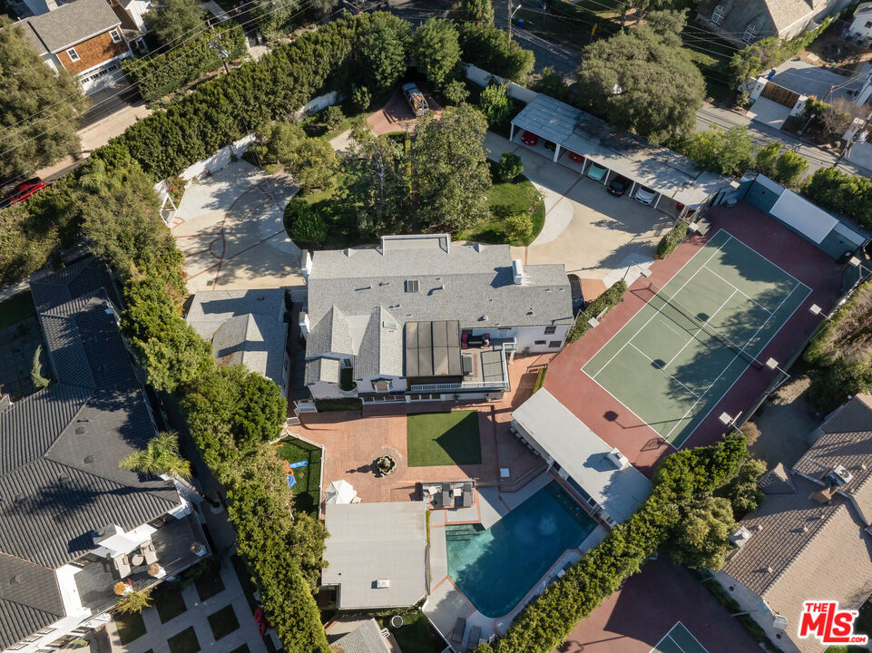 17503 Rancho Street Encino, CA 91316 - Photo 31 of 31