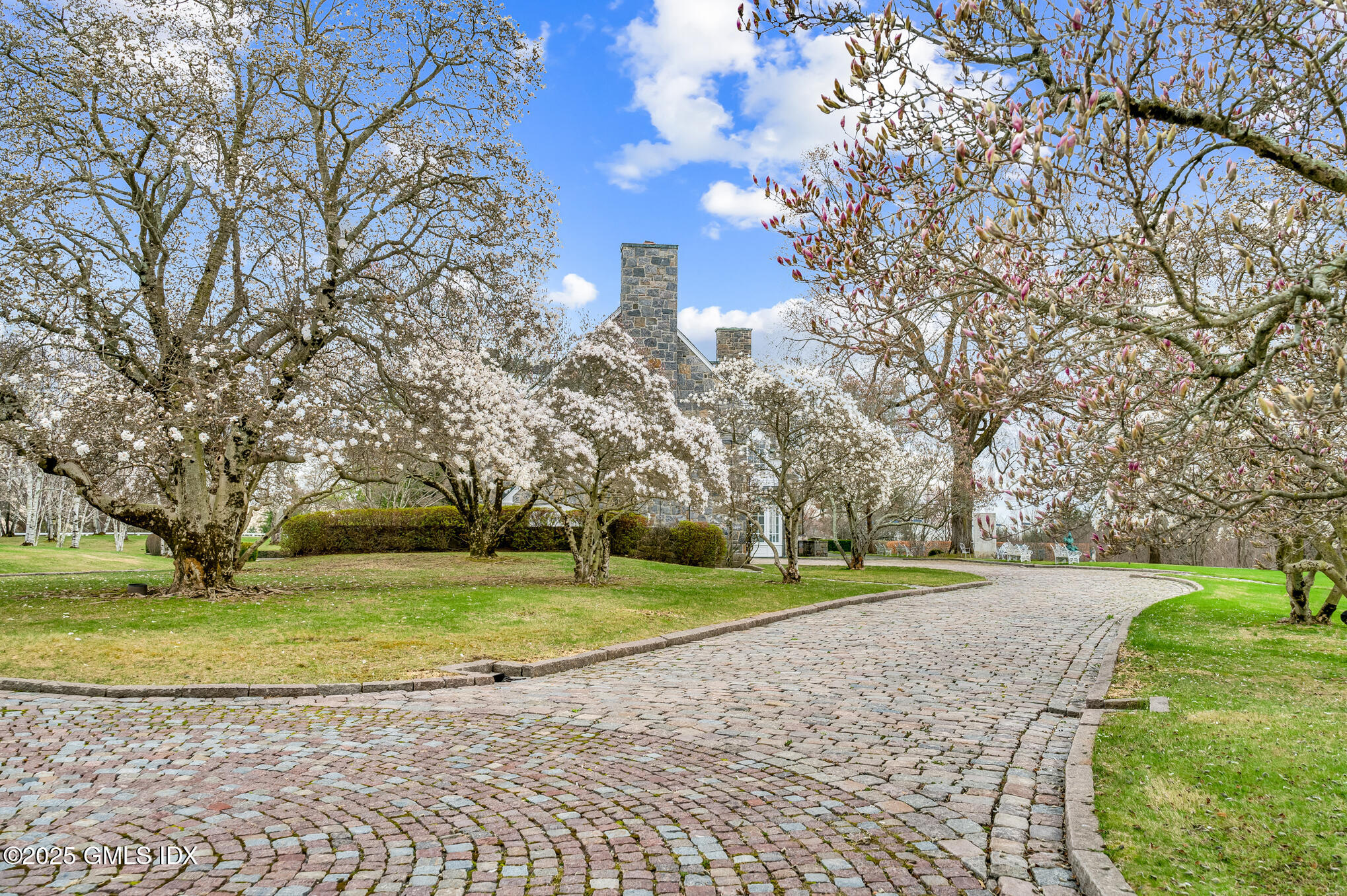 7 John Street Greenwich, CT 06831 - Photo 2 of 28 a view of a golf course