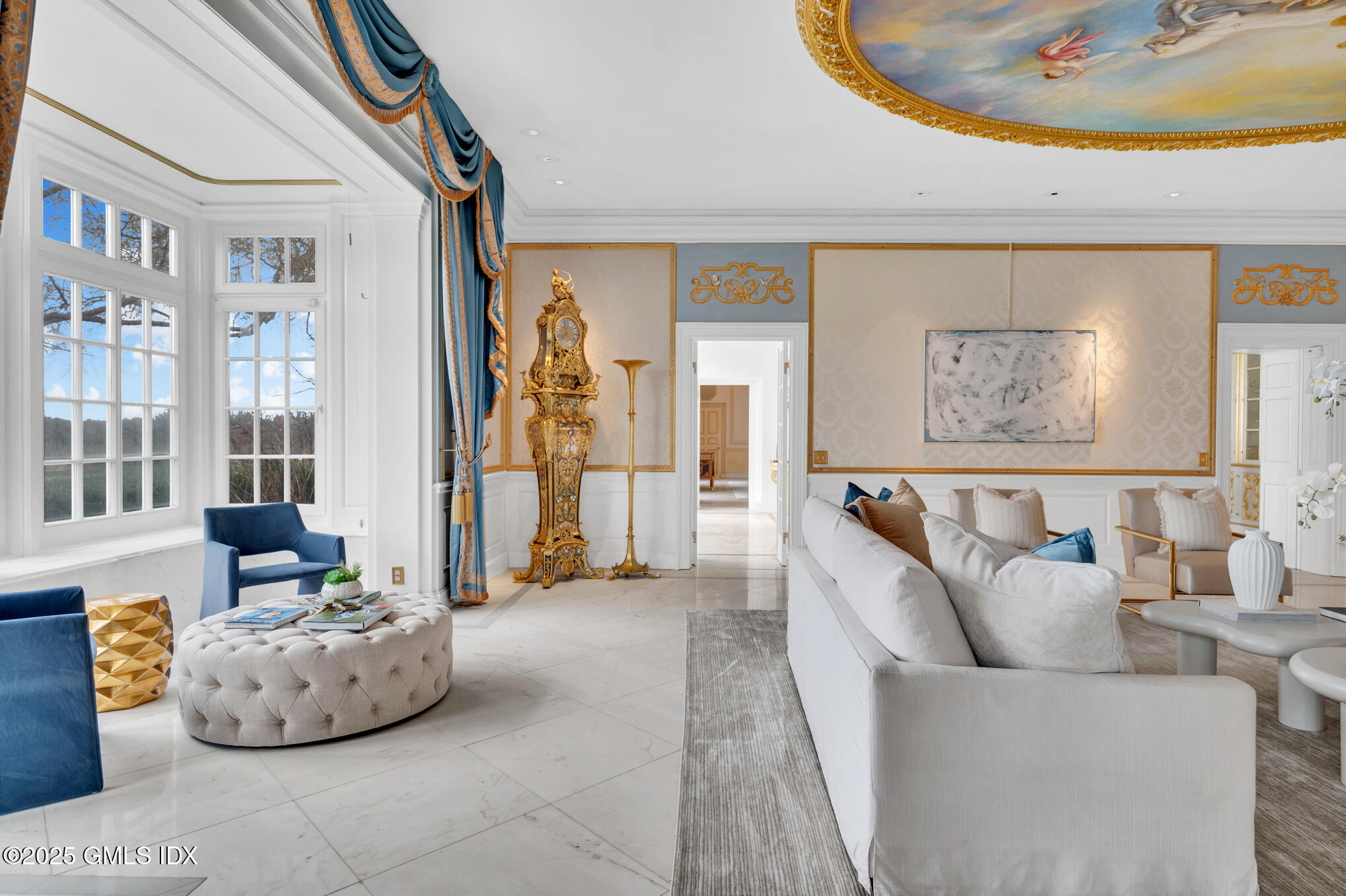 7 John Street Greenwich, CT 06831 - Photo 9 of 28 a living room with furniture and a potted plant