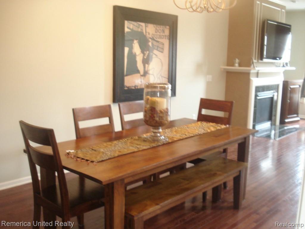 49816 Potomac Road Canton, MI 48188 - Photo 10 of 44 POTOMAC 017.jpg