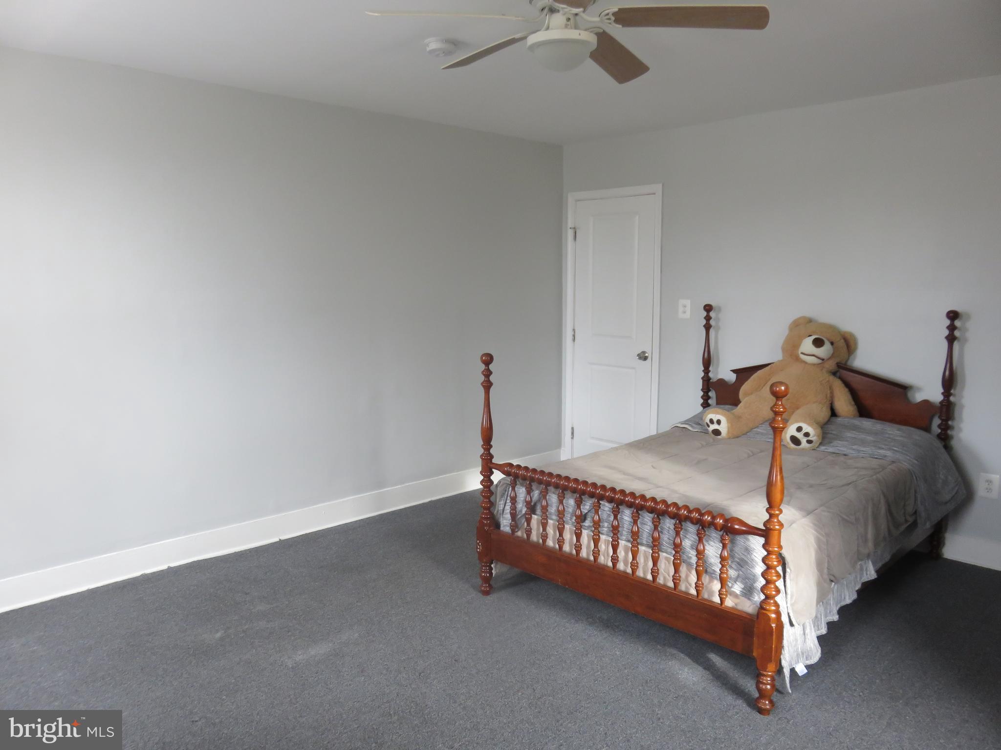 3435 Roland Avenue Baltimore, MD 21211 - Photo 21 of 36 BEDROOM 2