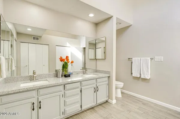 $2,800 | 14236 North 23rd Street, Phoenix, AZ 85022