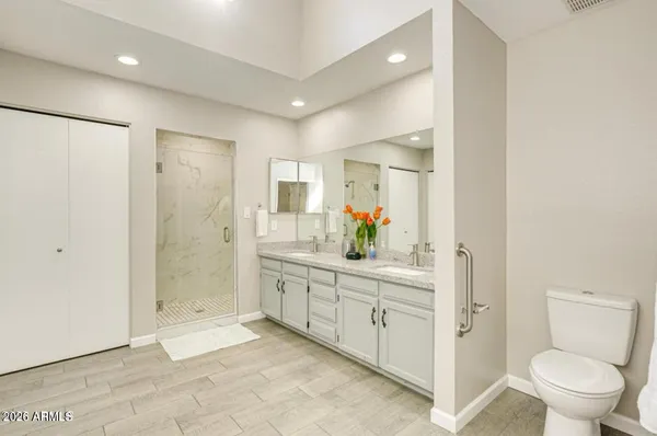 $2,800 | 14236 North 23rd Street, Phoenix, AZ 85022