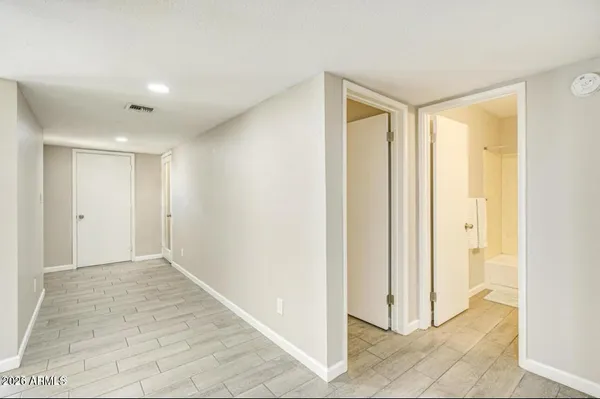 $2,800 | 14236 North 23rd Street, Phoenix, AZ 85022