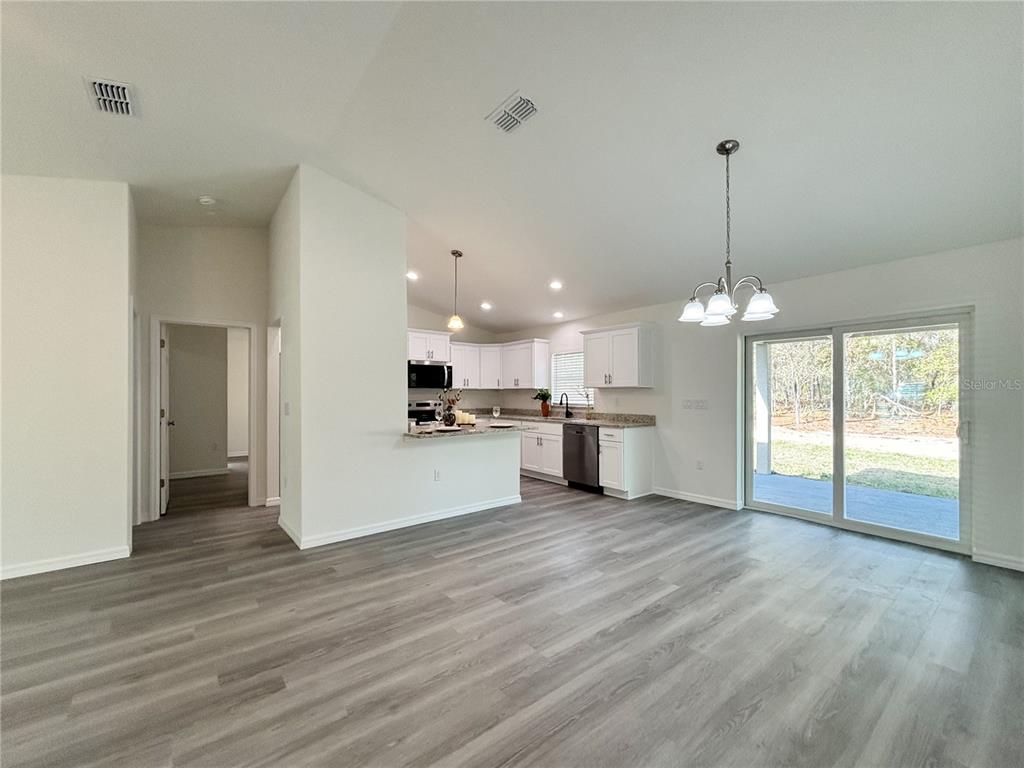 18925 Southwest 47th Street Dunnellon, FL 34432 - Photo 12 of 74