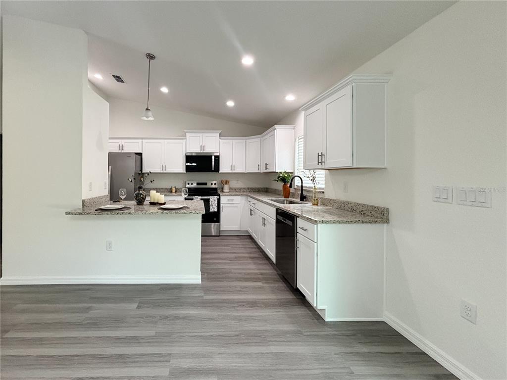 18925 Southwest 47th Street Dunnellon, FL 34432 - Photo 15 of 74