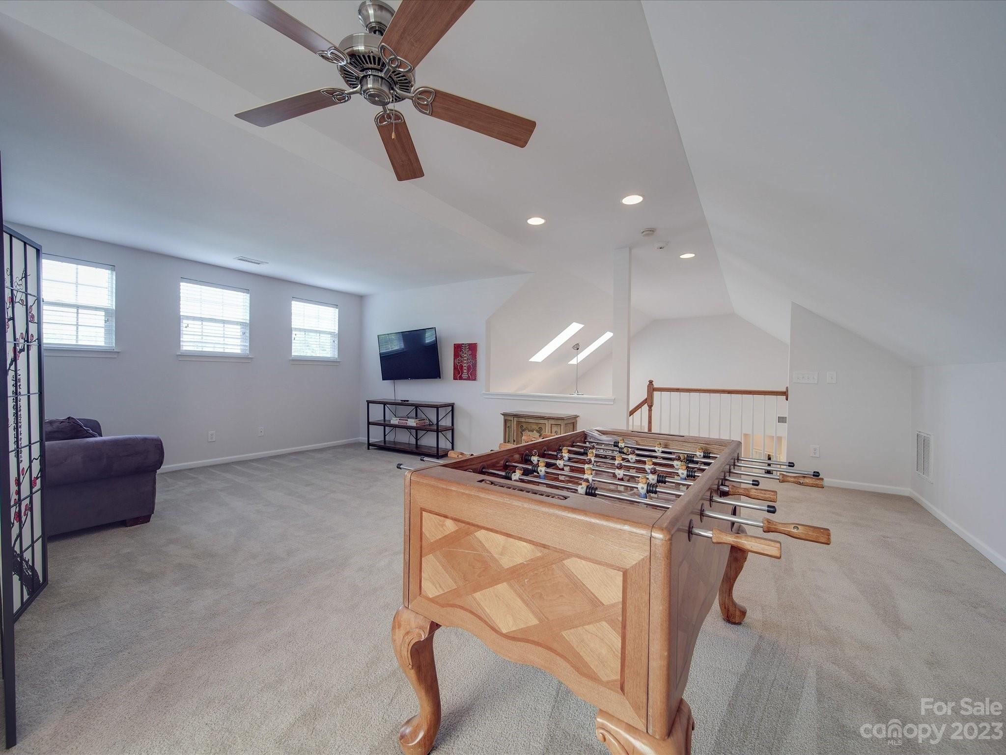 10102 Trailmoor Road Charlotte, NC 28278 - Photo 24 of 44 a kitchen that has a table and chairs in it