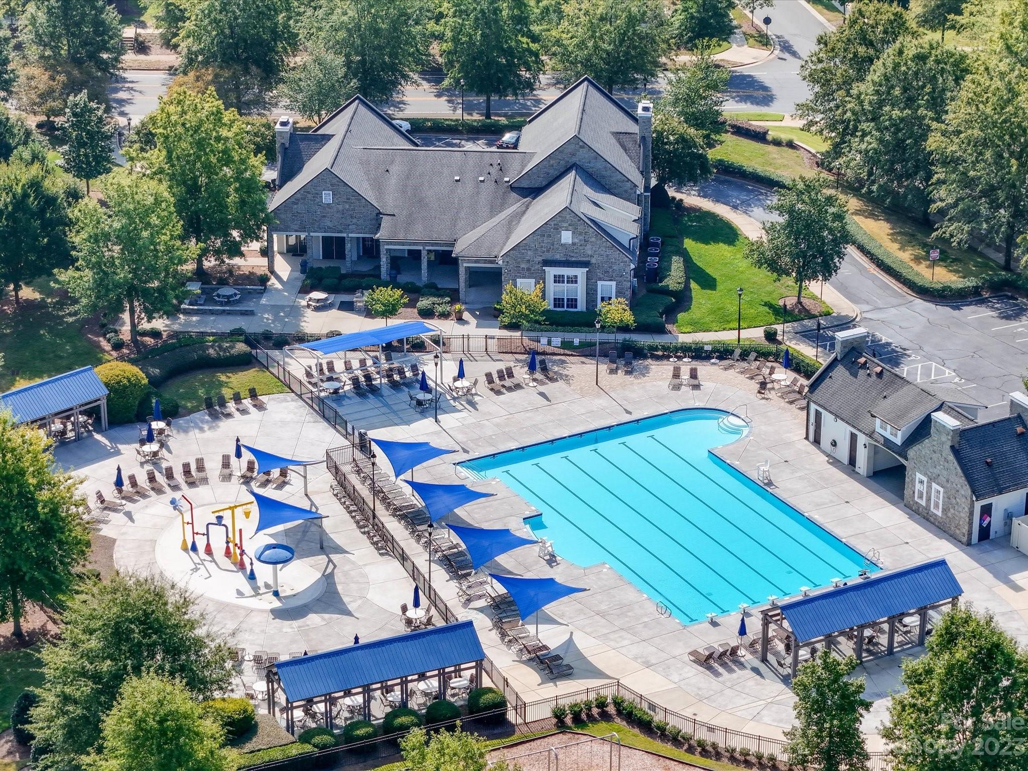 10102 Trailmoor Road Charlotte, NC 28278 - Photo 43 of 44 an aerial view of a house with swimming pool and outdoor seating