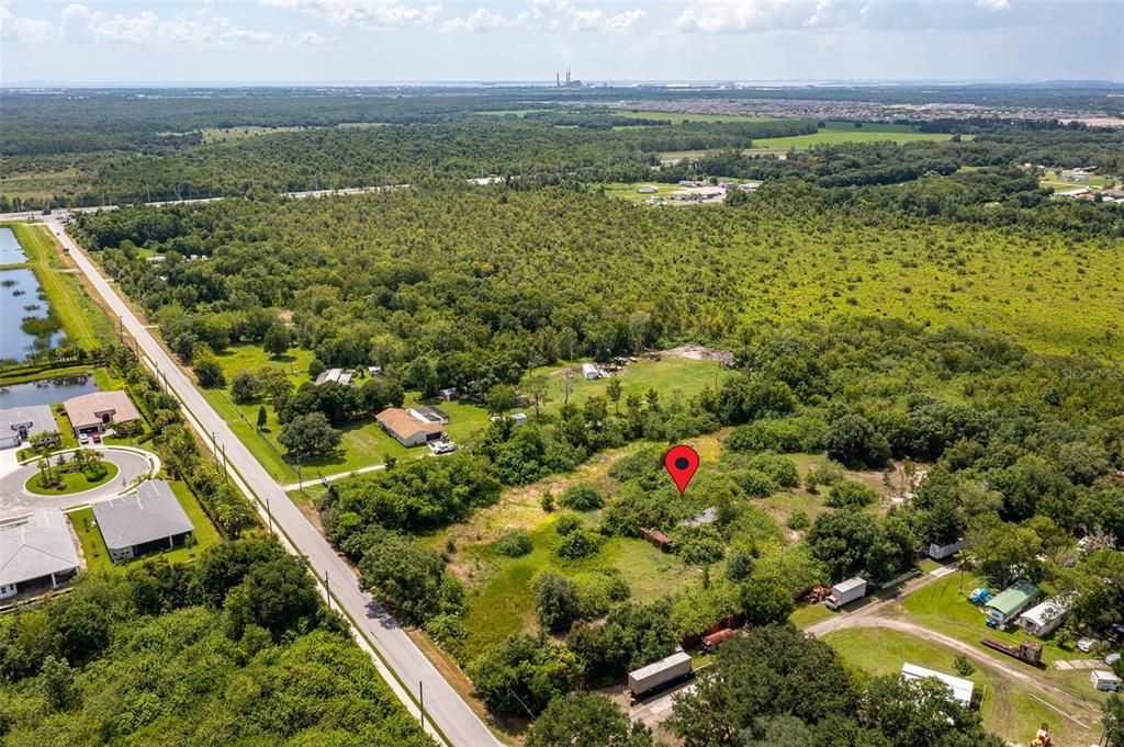10800 Bill Tucker Road Wimauma, FL 33598 - Photo 2 of 9 a view of a city