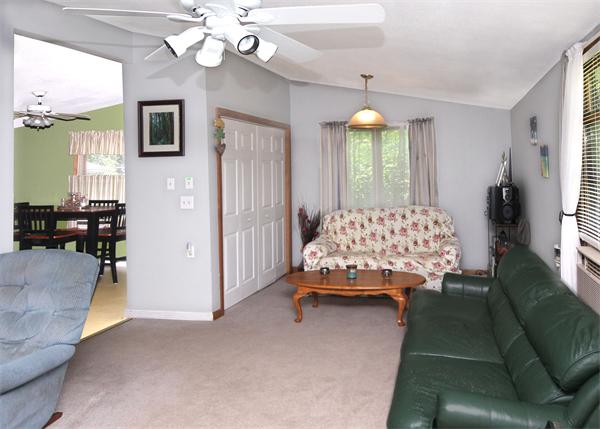 79 Bassing Street Springfield, MA 01108 - Photo 3 of 13
