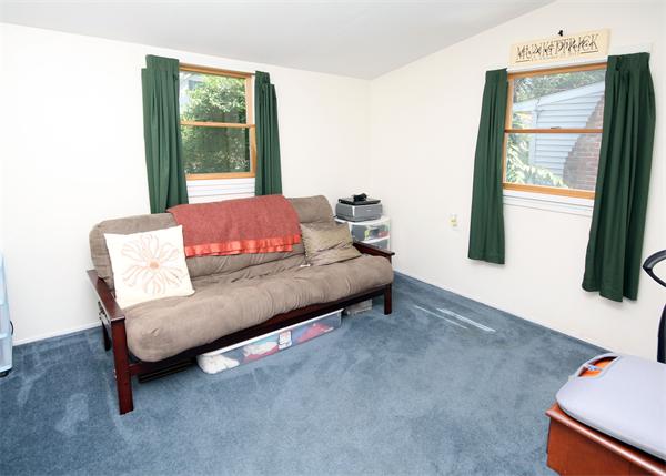 79 Bassing Street Springfield, MA 01108 - Photo 10 of 13