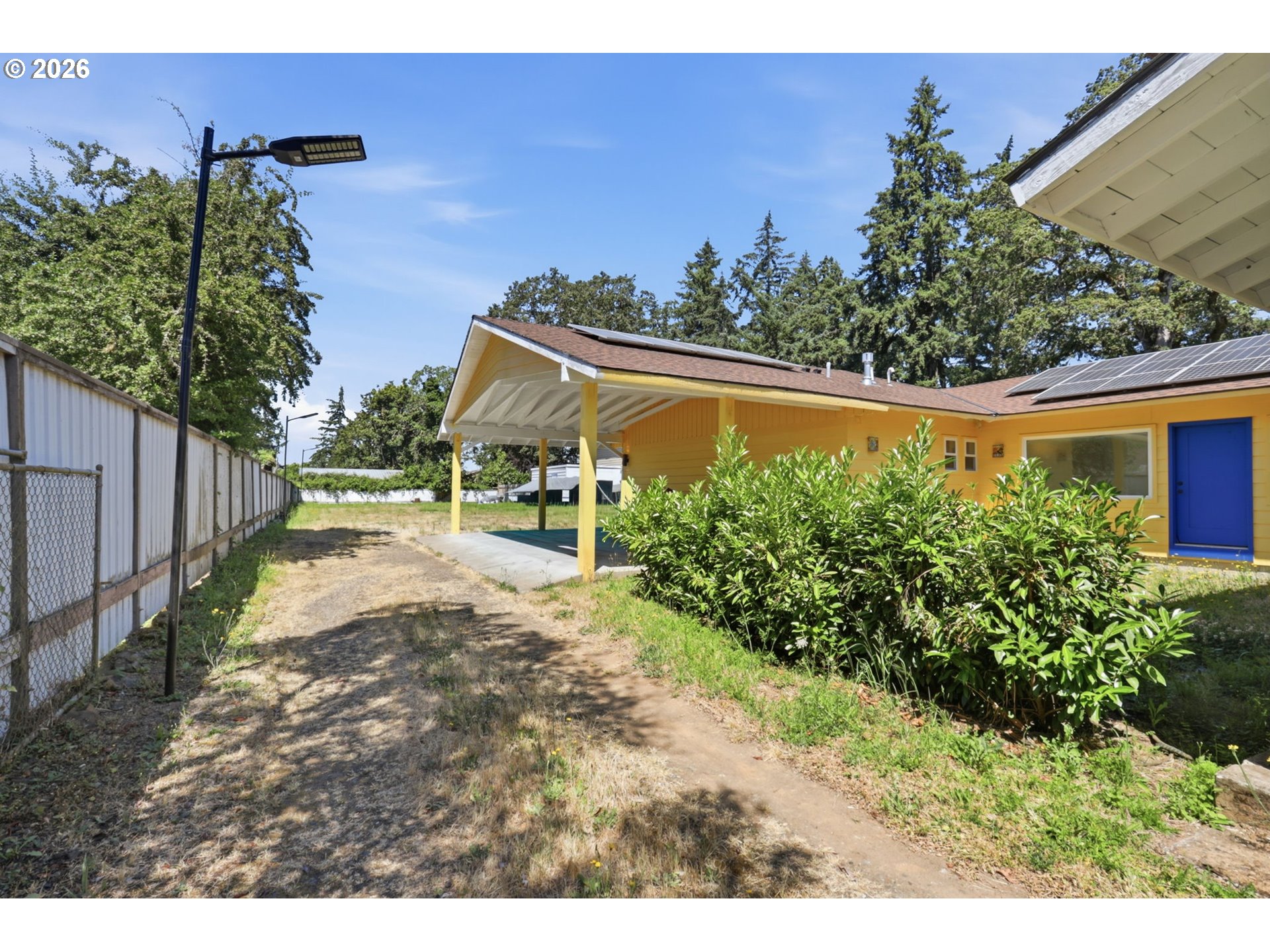 14305 Southeast River Road Milwaukie, OR 97267 - Photo 28 of 36