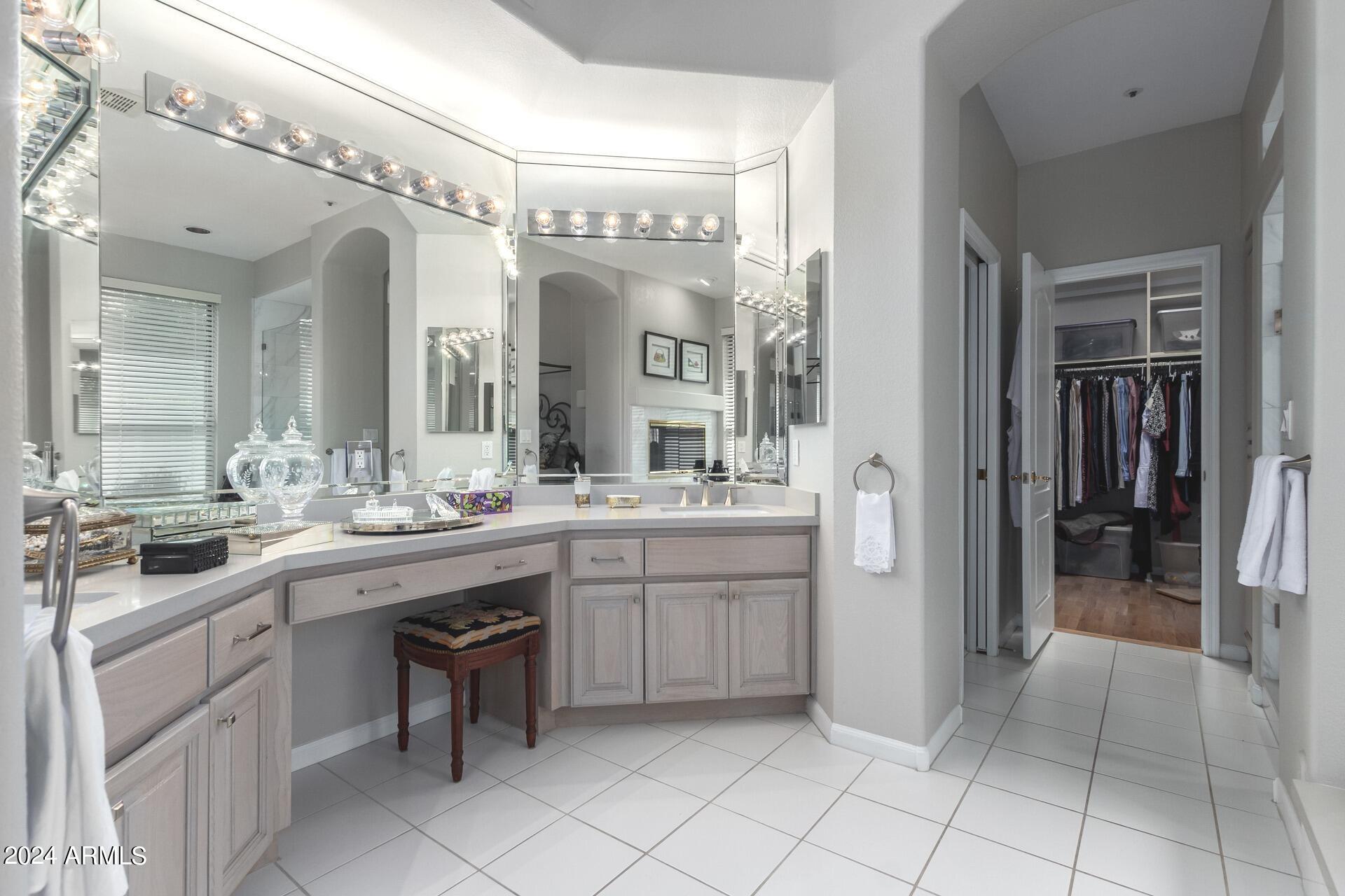 7705 East Doubletree Ranch Road, Unit 28 Scottsdale, AZ 85258 - Photo 20 of 49 Beautiful Primary Bathroom