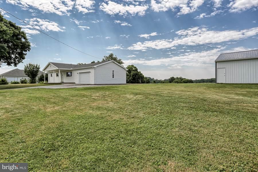 1658 Bryansville Road Delta, PA 17314 - Photo 4 of 32 Gallery Image 4