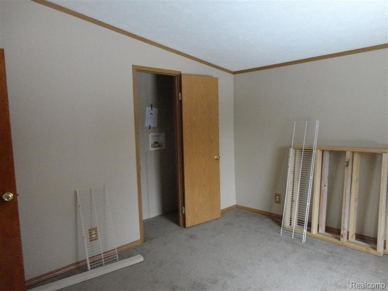 6415 East Farrand Road Millington, MI 48746 - Photo 14 of 34 Bed_2.jpg