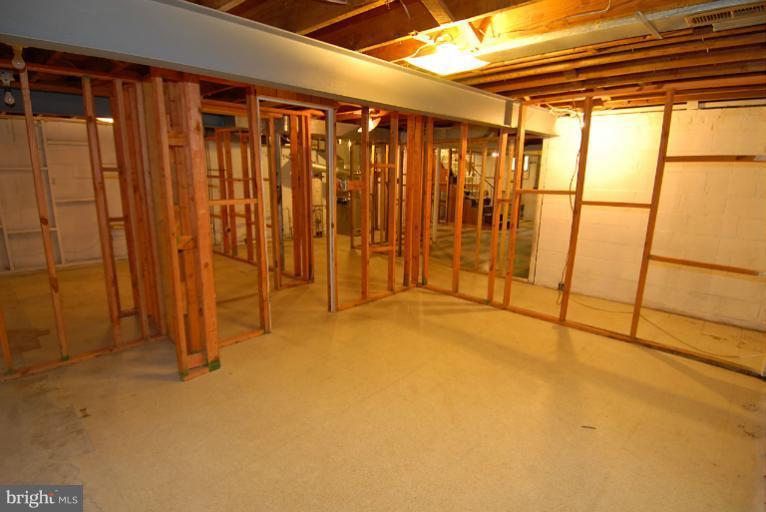 12003 Lafayette Court Silver Spring, MD 20902 - Photo 21 of 22 a view of an empty room