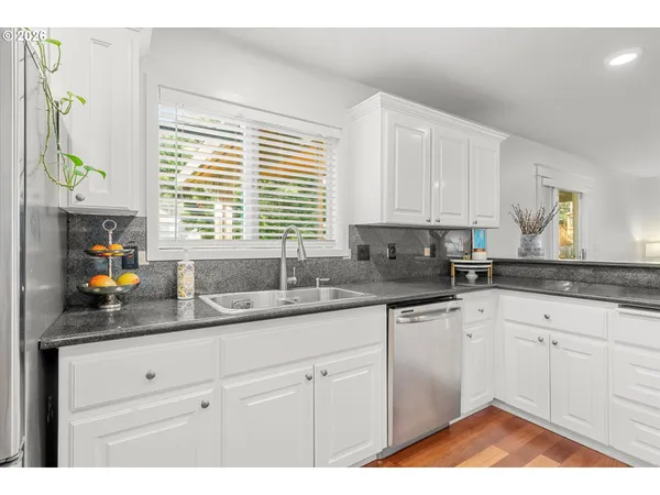 $625,000 | 11989 Southeast Eagle Drive, Clackamas, OR 97015