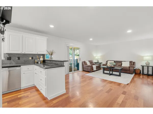 $625,000 | 11989 Southeast Eagle Drive, Clackamas, OR 97015