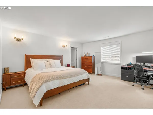 $625,000 | 11989 Southeast Eagle Drive, Clackamas, OR 97015