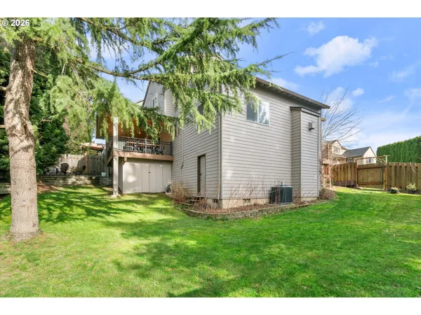 $625,000 | 11989 Southeast Eagle Drive, Clackamas, OR 97015