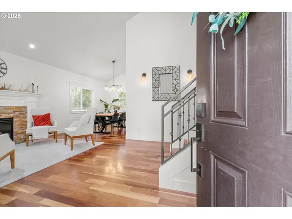 $625,000 | 11989 Southeast Eagle Drive, Clackamas, OR 97015