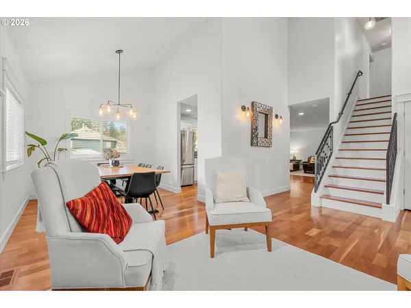 $625,000 | 11989 Southeast Eagle Drive, Clackamas, OR 97015