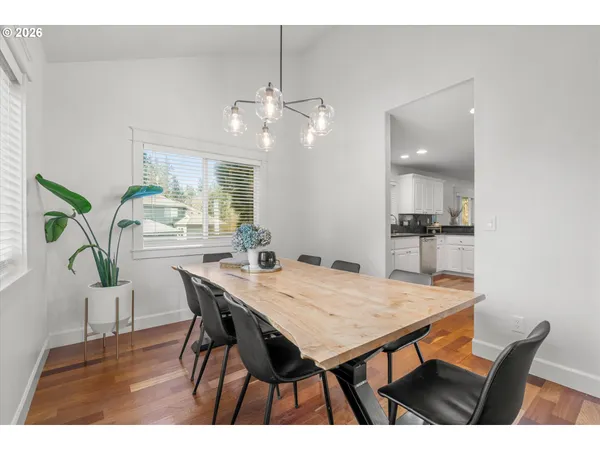 $625,000 | 11989 Southeast Eagle Drive, Clackamas, OR 97015