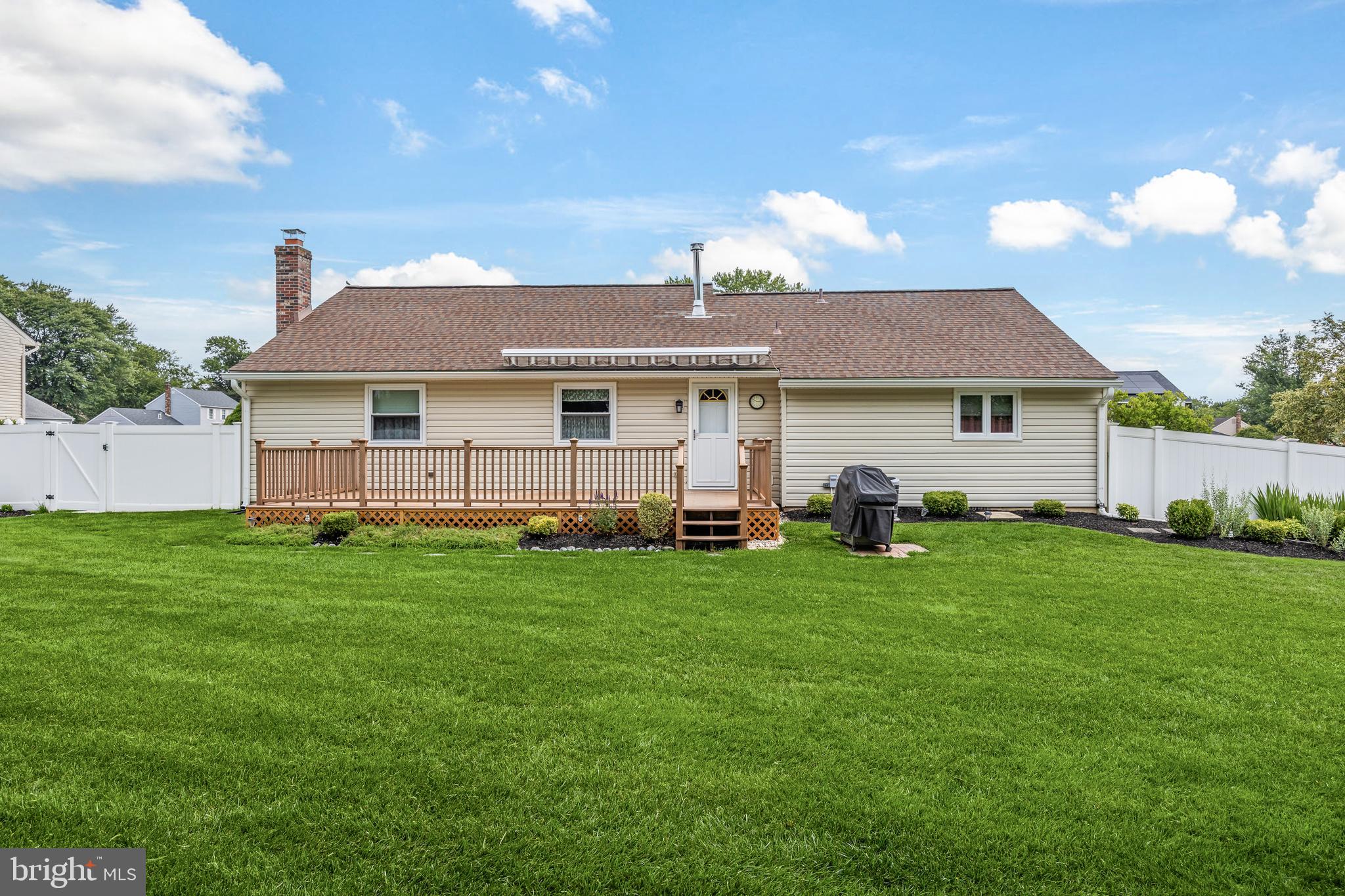 209 Yardley Road Delran, NJ 08075 - Photo 21 of 25
