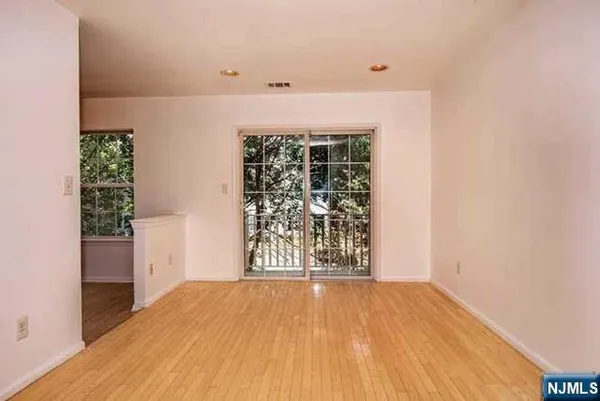 $3,800 | 2402 Richard Court, Mahwah, NJ 07430