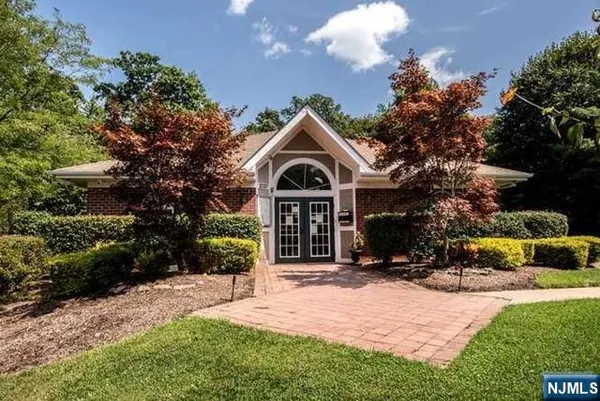 $3,800 | 2402 Richard Court, Mahwah, NJ 07430