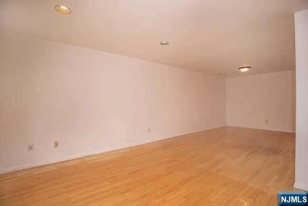 $3,800 | 2402 Richard Court, Mahwah, NJ 07430