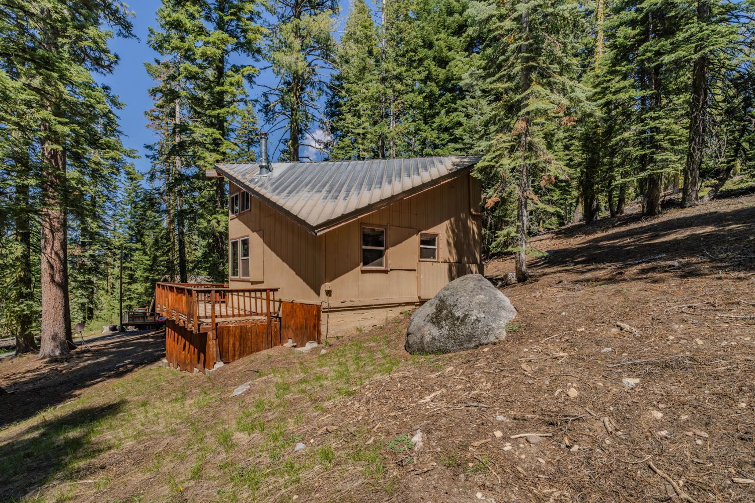 17740 Pardoes Road Pioneer, CA 95666 - Photo 4 of 35