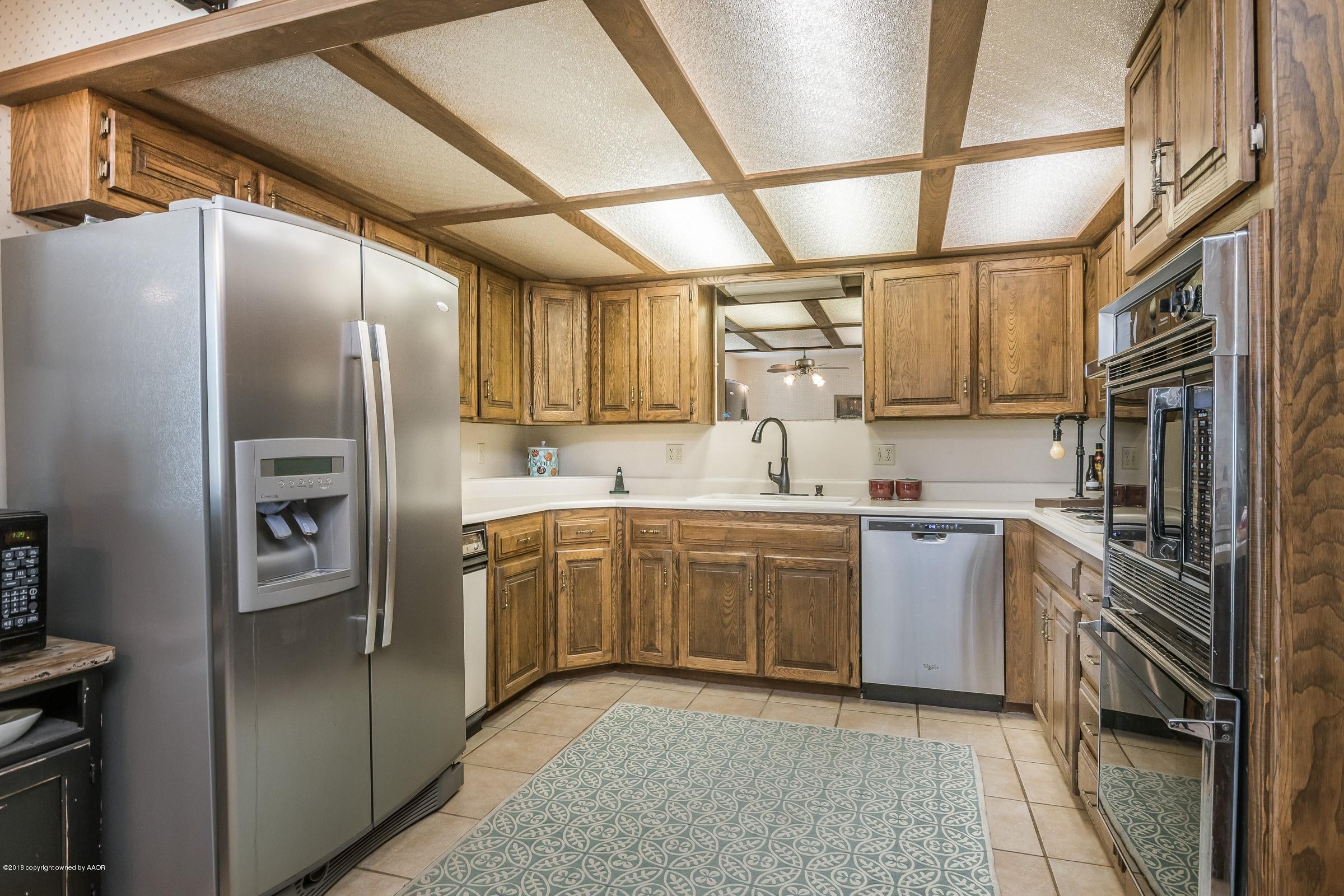 5455 Ranch View Drive Amarillo, TX 79124 - Photo 10 of 29 011_Kitchen