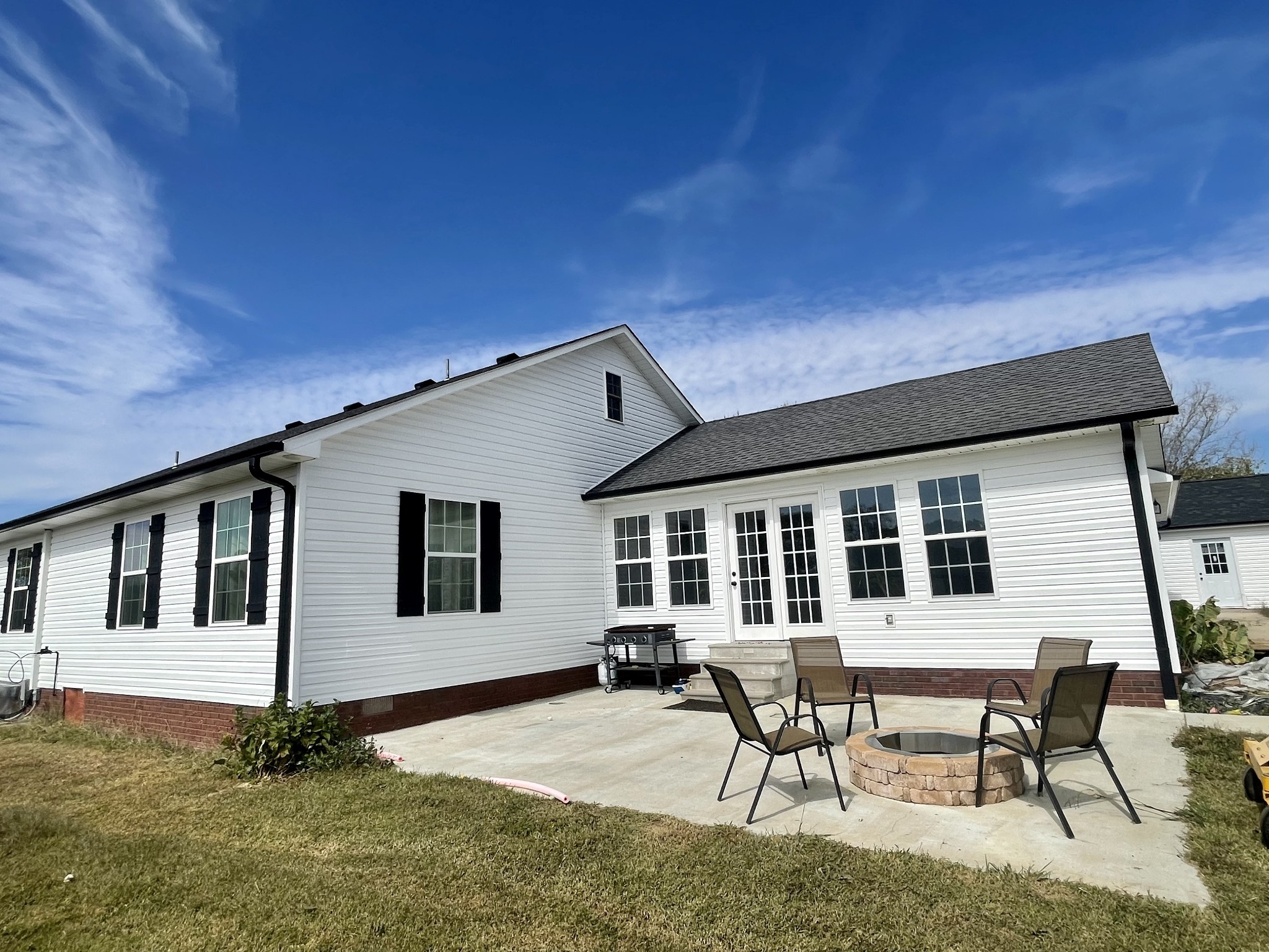 14 Aldridge Road Leoma, TN 38468 - Photo 4 of 50 a backyard of a house with table and chairs