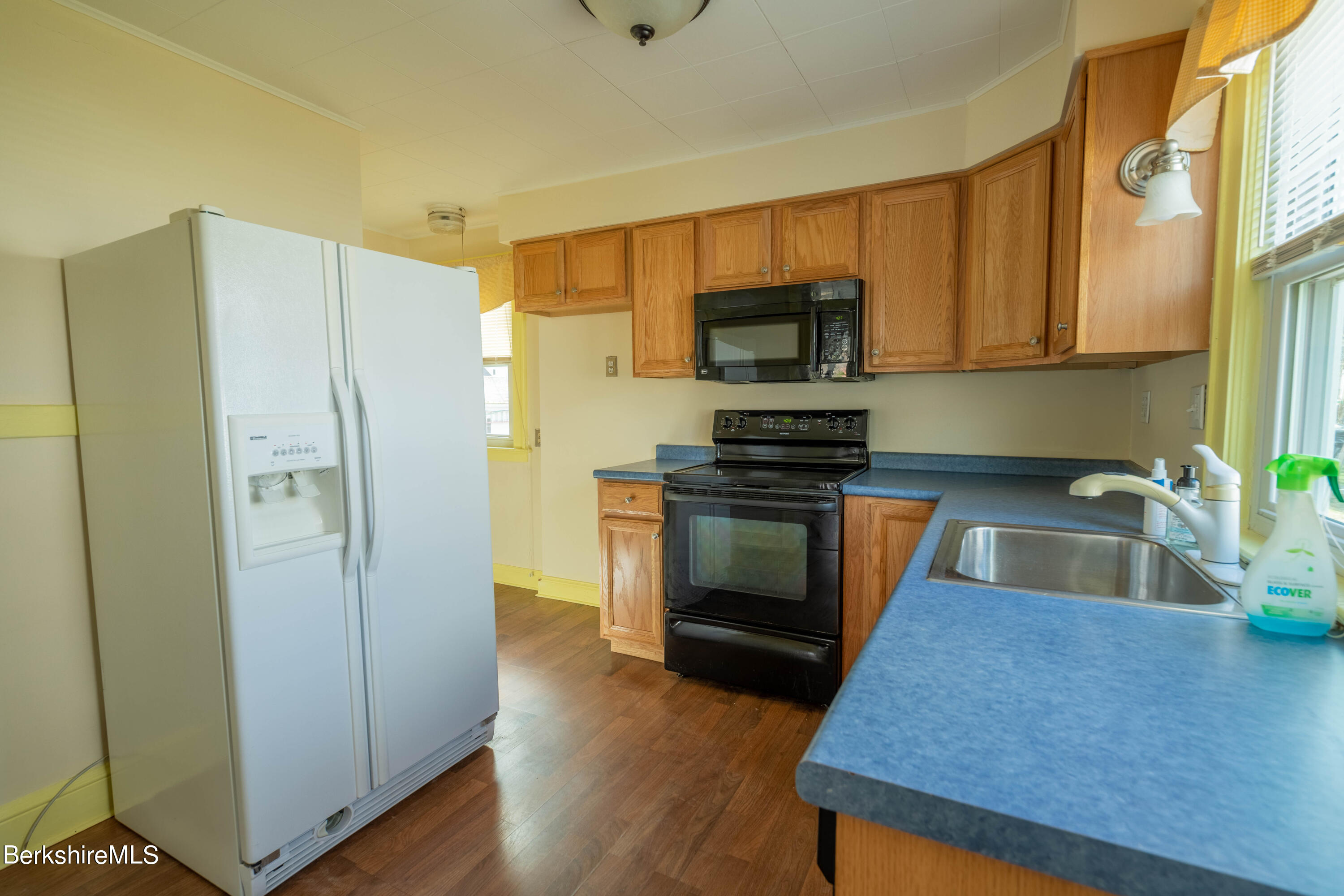 148 Holmes Road Pittsfield, MA 01201 - Photo 11 of 30 Kitchen-11
