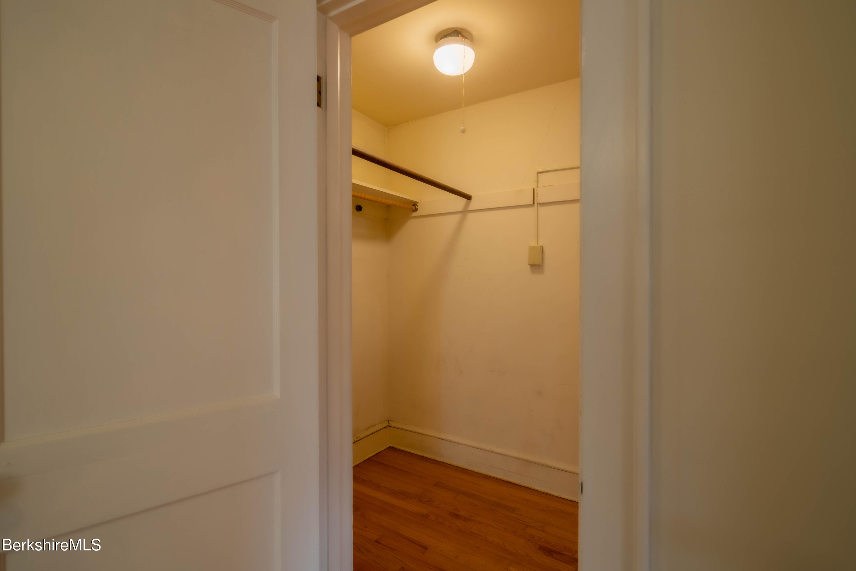 148 Holmes Road Pittsfield, MA 01201 - Photo 21 of 30 Bedroom 1