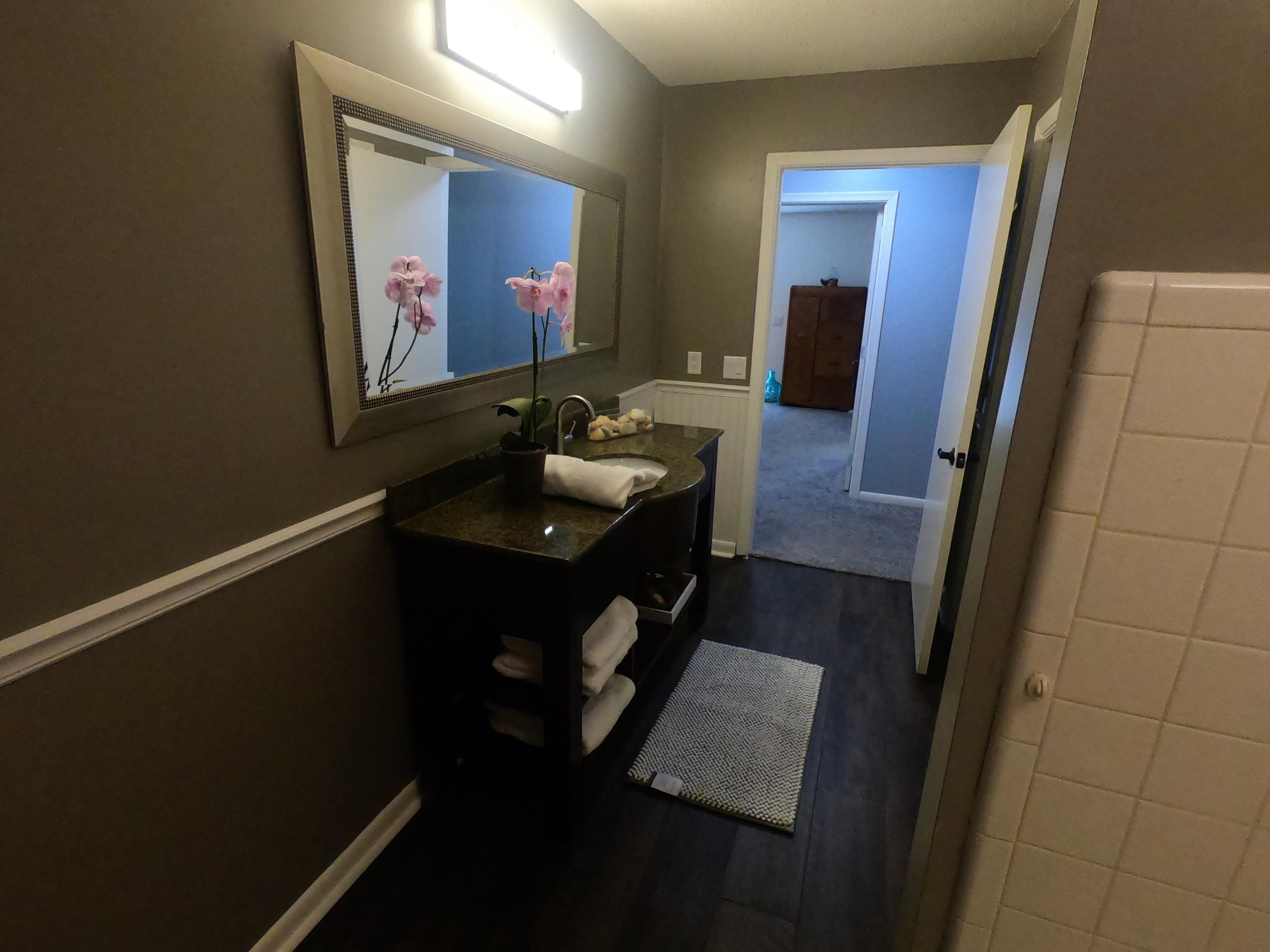 913 Shady Fork Road Chattanooga, TN 37421 - Photo 18 of 29 14 Hall Bath 04