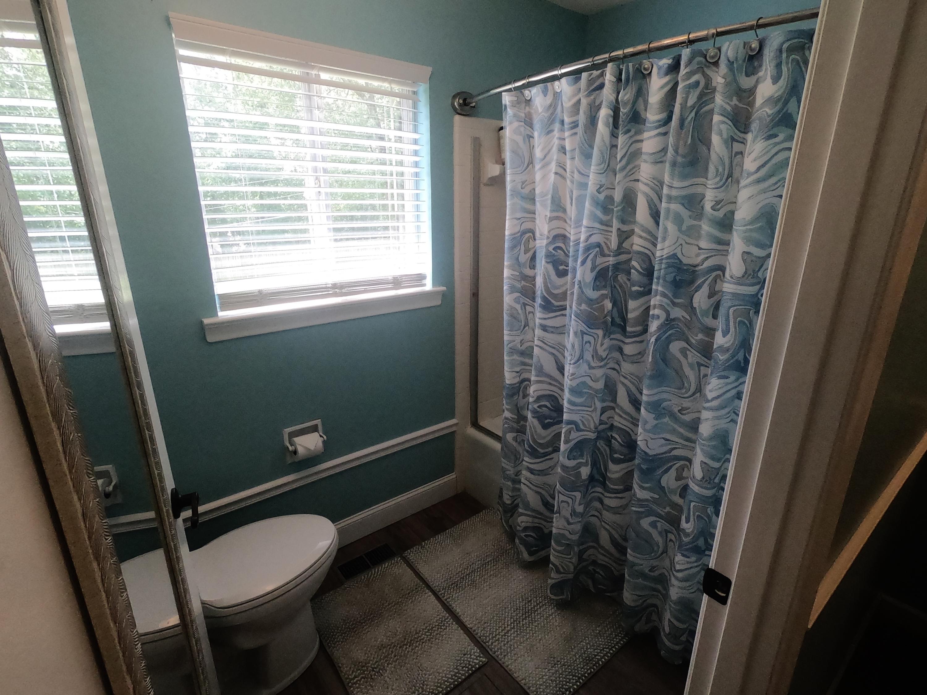913 Shady Fork Road Chattanooga, TN 37421 - Photo 24 of 29 17-2 Master Bath 02