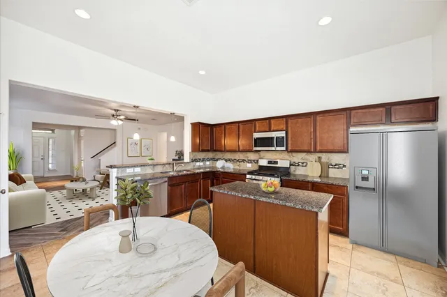 $2,400 | 8115 Aleppo Pine Lane, Cypress, TX 77433