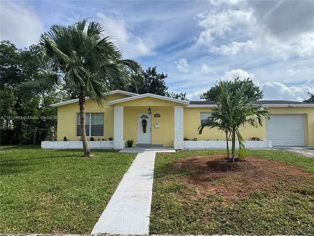 $3,450 | 1830 Northwest 61st Avenue, Unit 1830, Sunrise, FL 33313