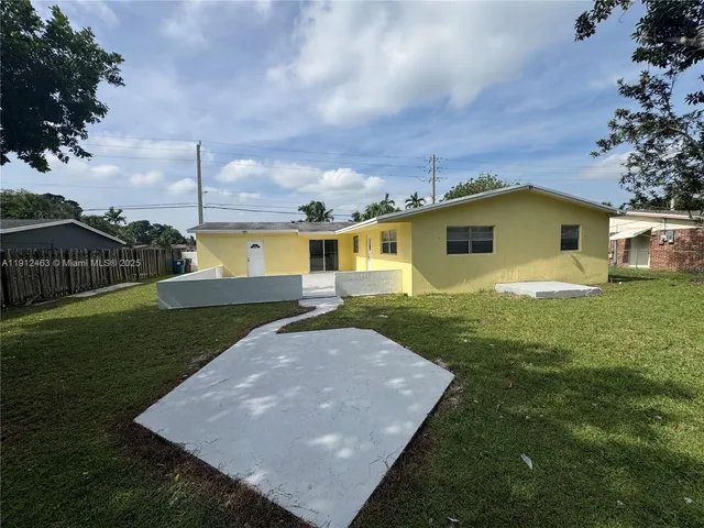 $3,450 | 1830 Northwest 61st Avenue, Unit 1830, Sunrise, FL 33313