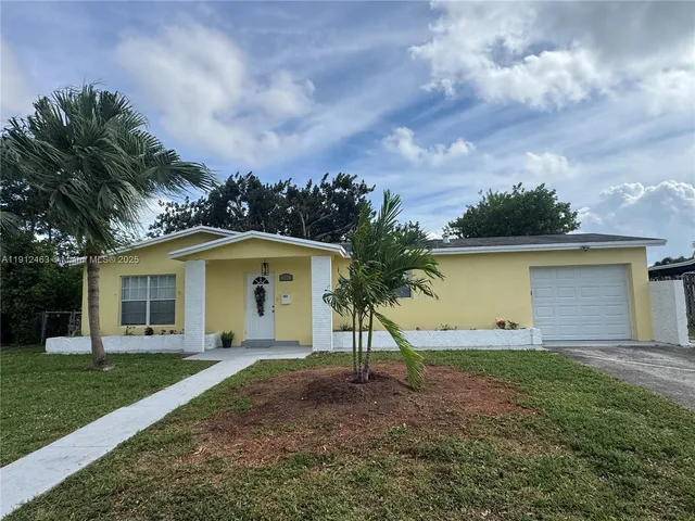 $3,450 | 1830 Northwest 61st Avenue, Unit 1830, Sunrise, FL 33313