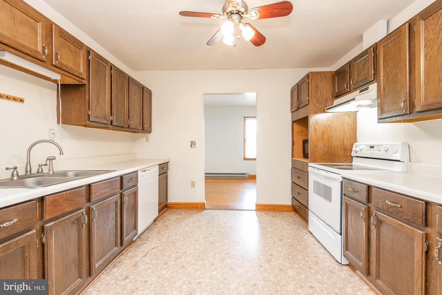 9900 Courthouse Road Spotsylvania, VA 22553 - Photo 4 of 34