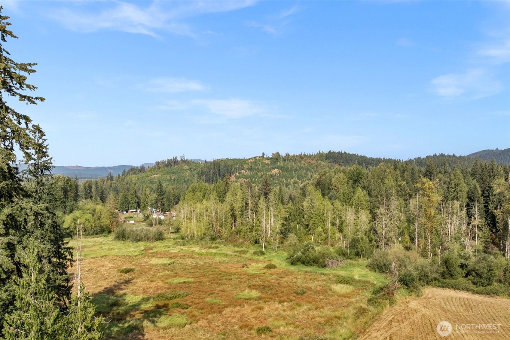 8707 Robe Menzel Road Granite Falls, WA 98252 - Photo 12 of 16 Gallery Image 12