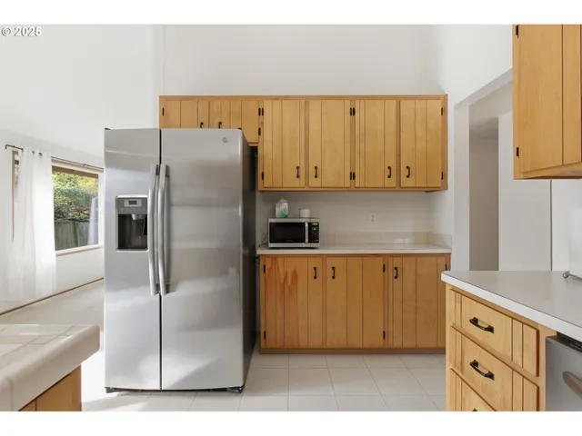 $665,000 | 2423 Benson Lane, Eugene, OR 97408