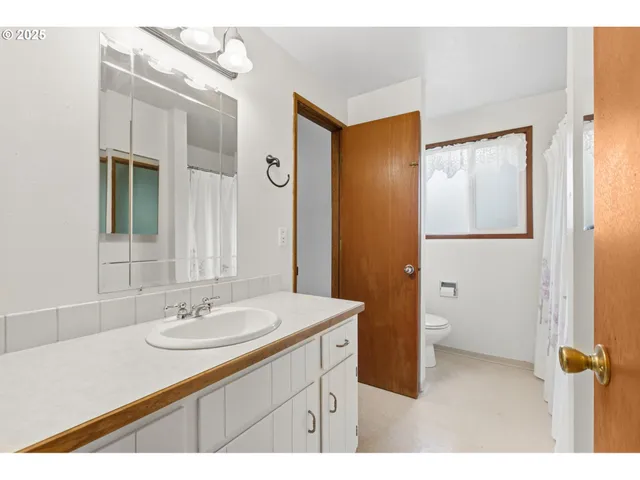 $665,000 | 2423 Benson Lane, Eugene, OR 97408