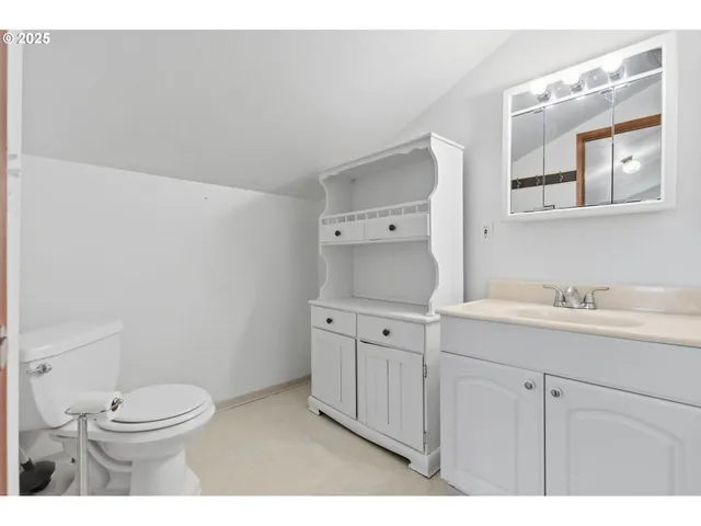 $665,000 | 2423 Benson Lane, Eugene, OR 97408