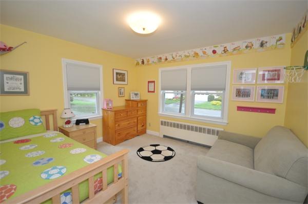 40 Lawrence Lane Lexington, MA 02421 - Photo 10 of 16
