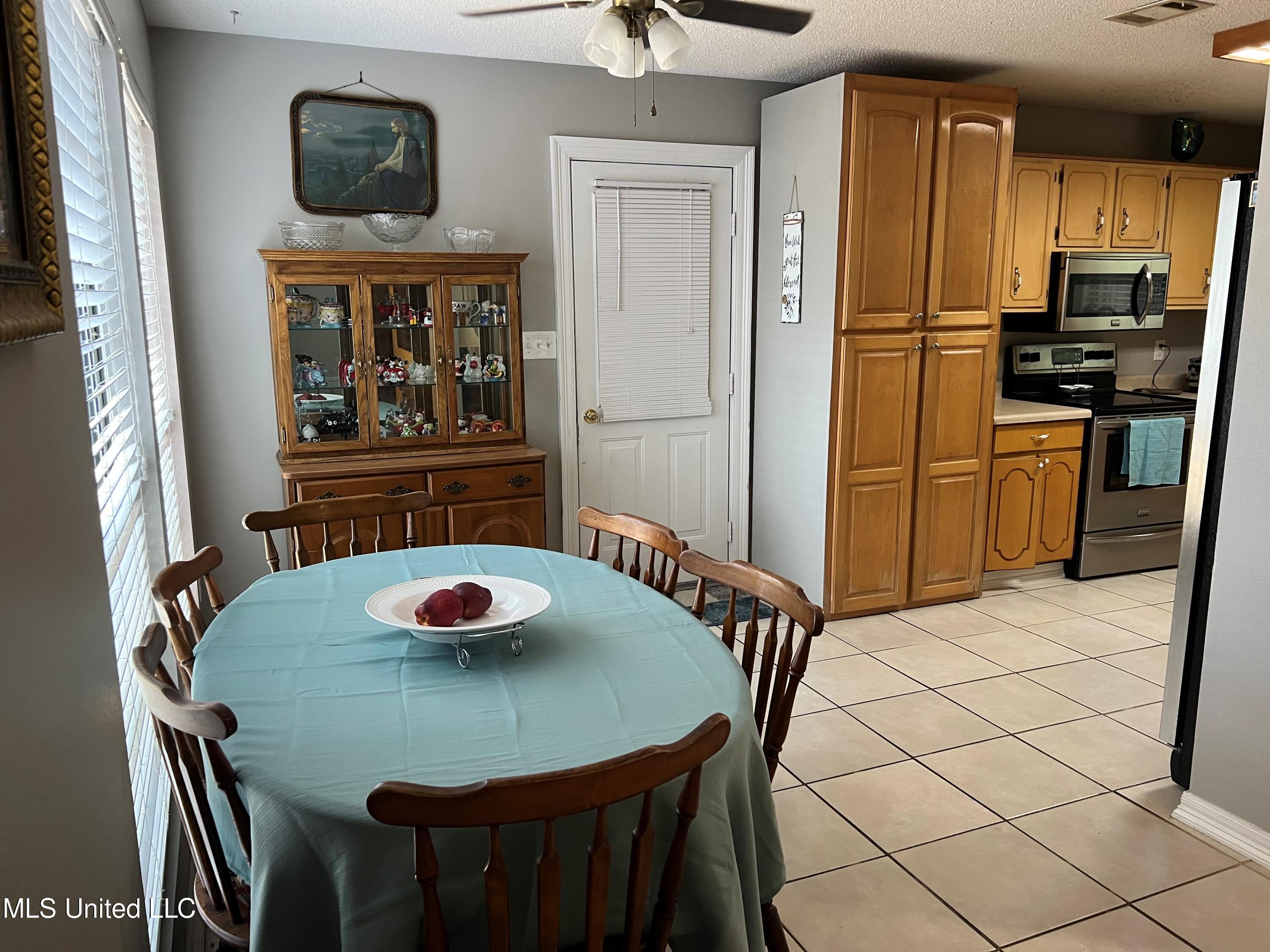 5237 Rue St Germain Gautier, MS 39553 - Photo 17 of 40 IMG_1030 (2)