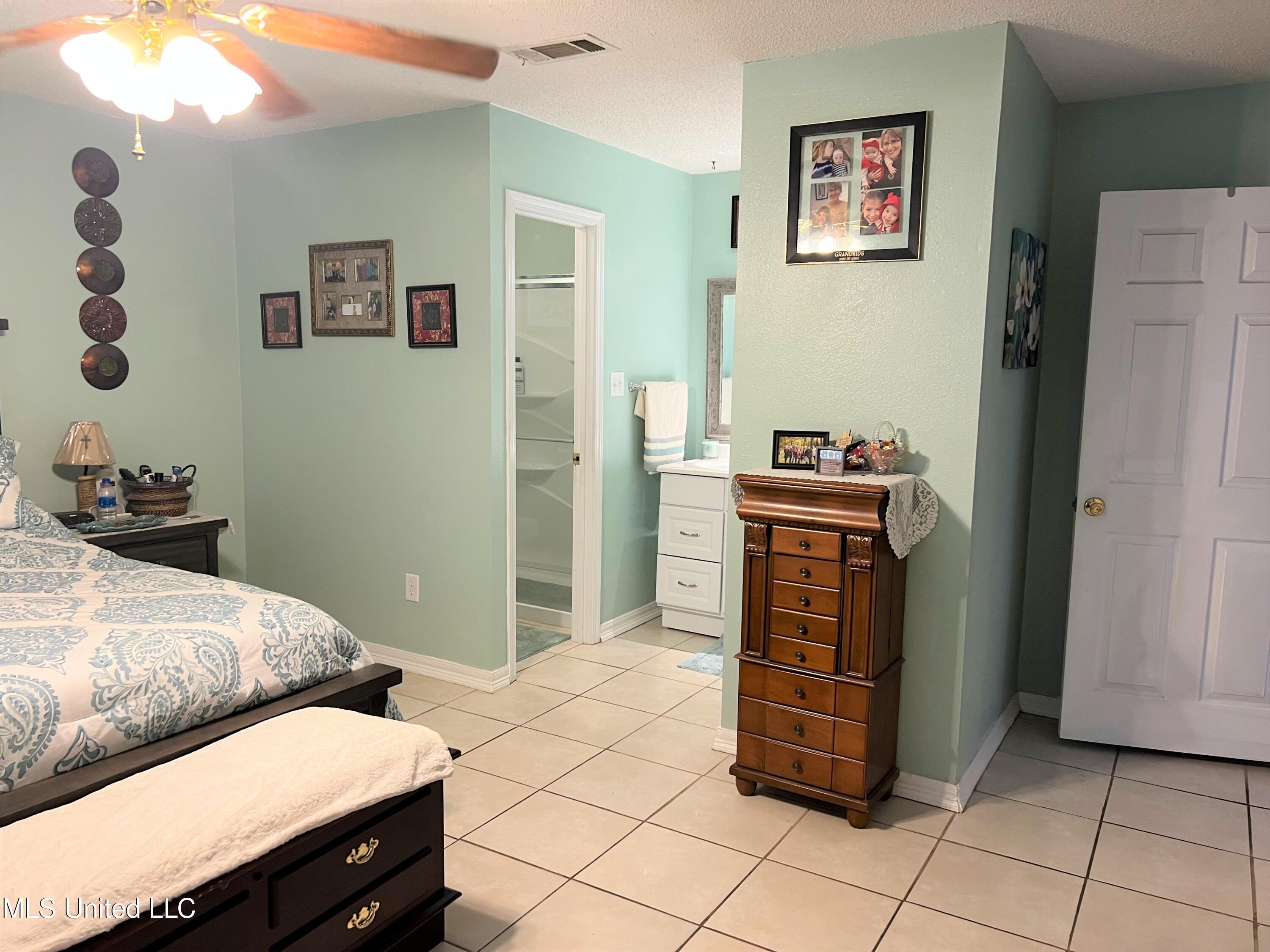 5237 Rue St Germain Gautier, MS 39553 - Photo 31 of 40 IMG_1046 (2)